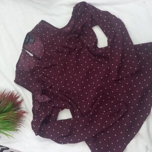 Woman blouse off shoulder and  long sleeve